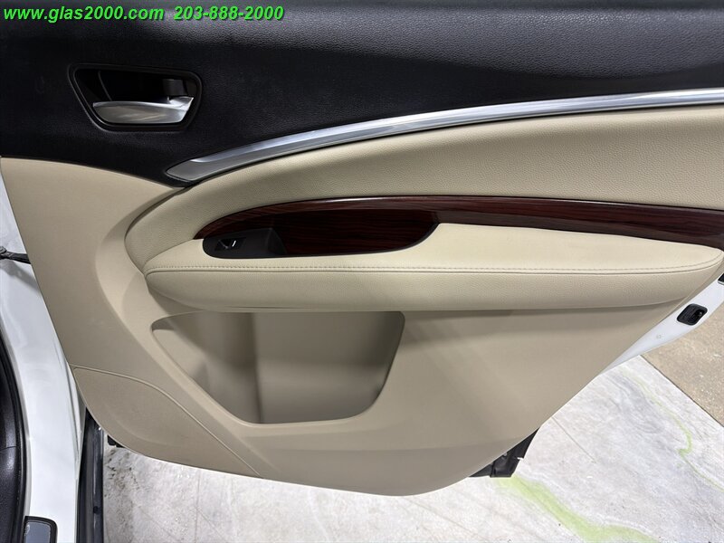 Used 2015 Acura MDX w/ Technology Package AWD/4WD image 26
