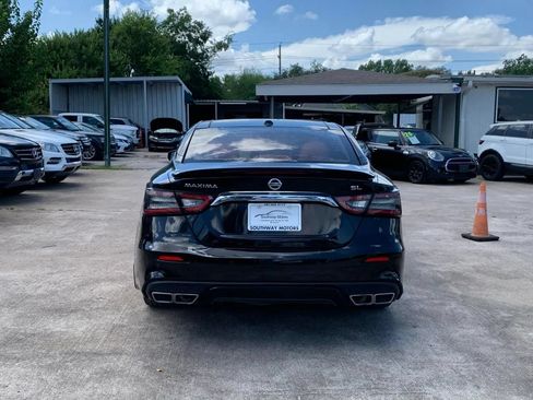 Used 2019 Nissan Maxima 3.5 SL w/ Floor Mat Group FWD image 6