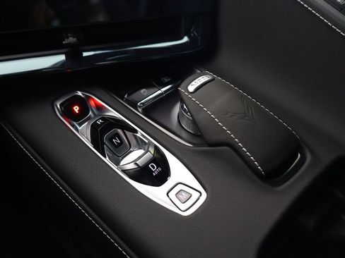 Used 2023 Chevrolet Corvette Stingray Preferred Cpe w/ Z51 Performance Package RWD image 40