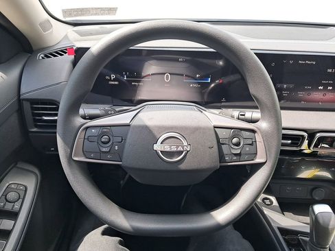 New 2026 Nissan Sentra SV w/ Floor Mat Package FWD image 15