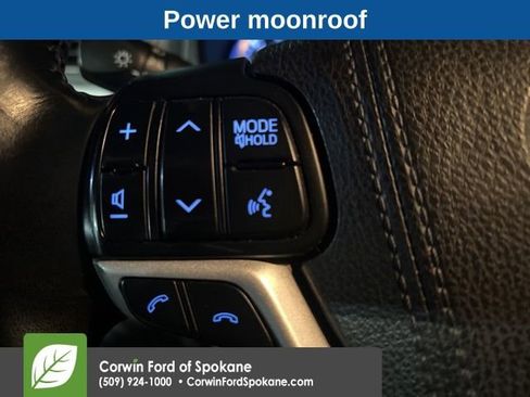 Used 2017 Toyota Highlander SE image 11