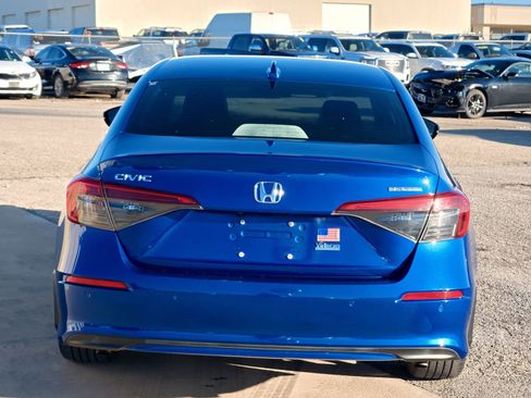 Used 2022 Honda Civic Touring image 5