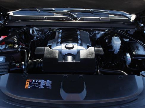 Used 2017 Cadillac Escalade Premium Luxury image 8