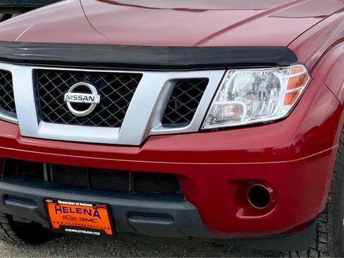 Used 2020 Nissan Frontier PRO-4X w/ Pro-4x Utility Package AWD/4WD image 14