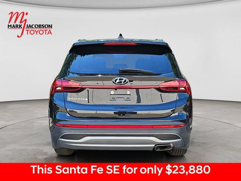 Used 2023 Hyundai Santa Fe SE FWD image 11