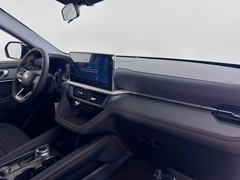 New 2026 Ford Explorer ST-Line w/ ST-Line Street Pack image 31