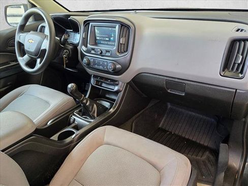 Used 2017 Chevrolet Colorado W/T RWD image 17