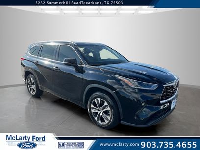 Used 2021 Toyota Highlander XLE