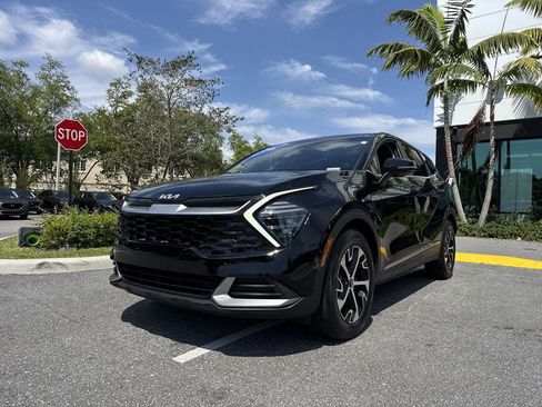 Used 2024 Kia Sportage EX image 32