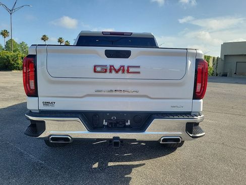 Used 2023 GMC Sierra 1500 SLT w/ SLT Premium Package AWD/4WD image 7