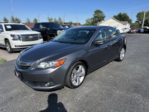 Used 2014 Acura ILX w/ Premium Package FWD image 3
