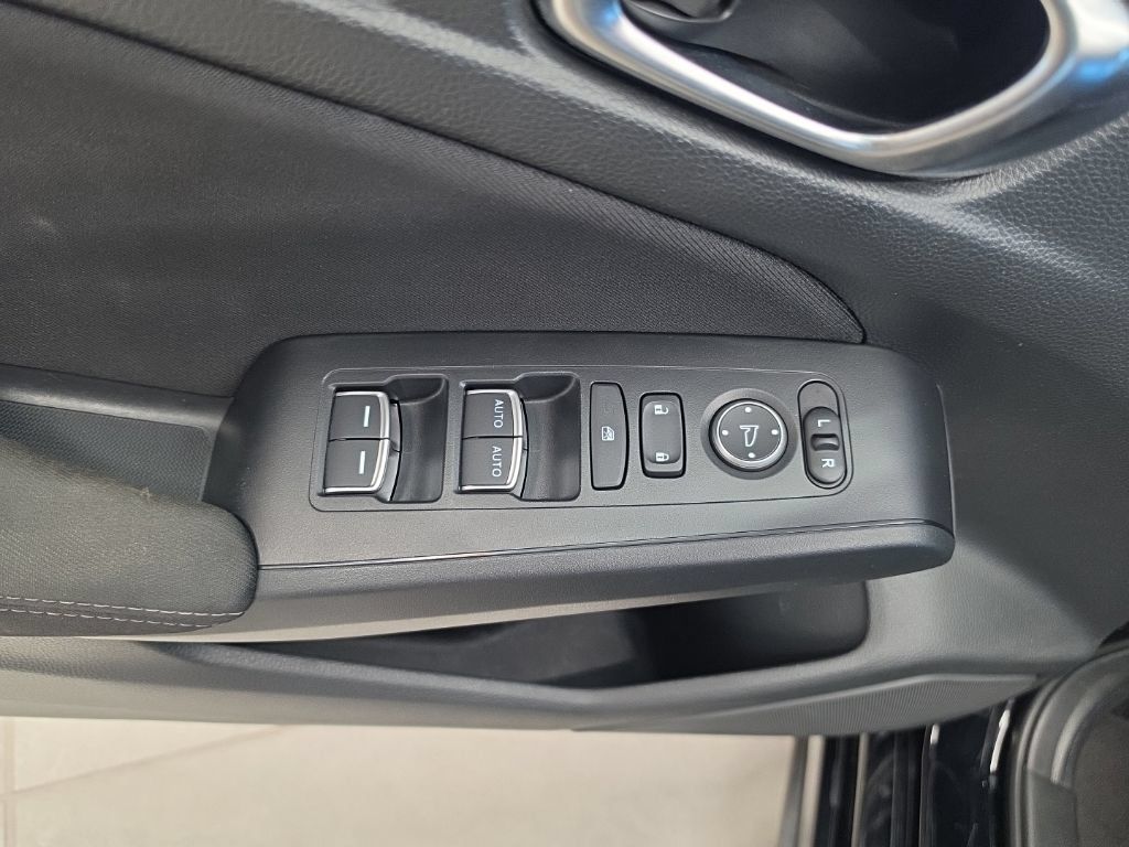 Used 2023 Honda Civic LX image 33