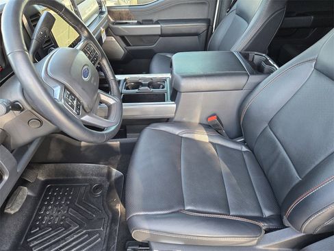 Used 2024 Ford F250 Lariat w/ Lariat Ultimate Package image 11