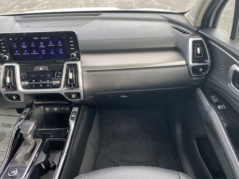 Used 2022 Kia Sorento SX image 29