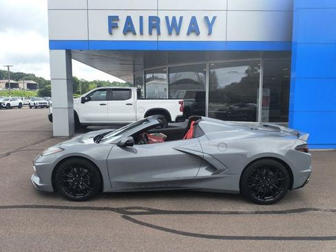 Used 2024 Chevrolet Corvette Stingray Preferred Conv w/ Z51 Performance Package RWD image 1