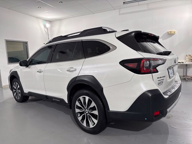 Used 2024 Subaru Outback Touring XT w/ Popular Package #2 AWD/4WD image 5