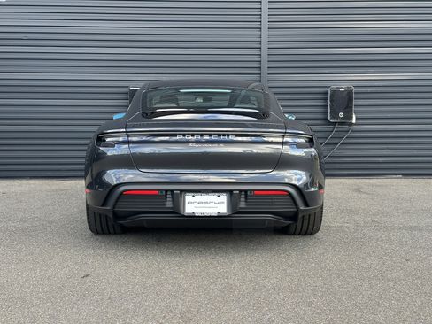 New 2026 Porsche Taycan 4S image 7