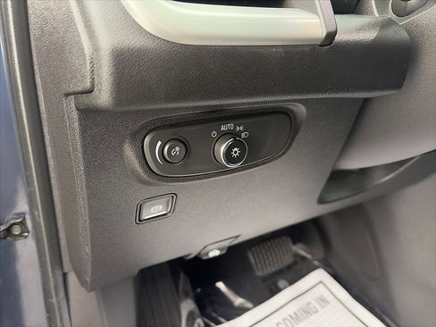 Used 2018 GMC Terrain SLE w/ Infotainment Package I image 16