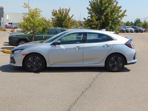 Used 2019 Honda Civic EX image 7