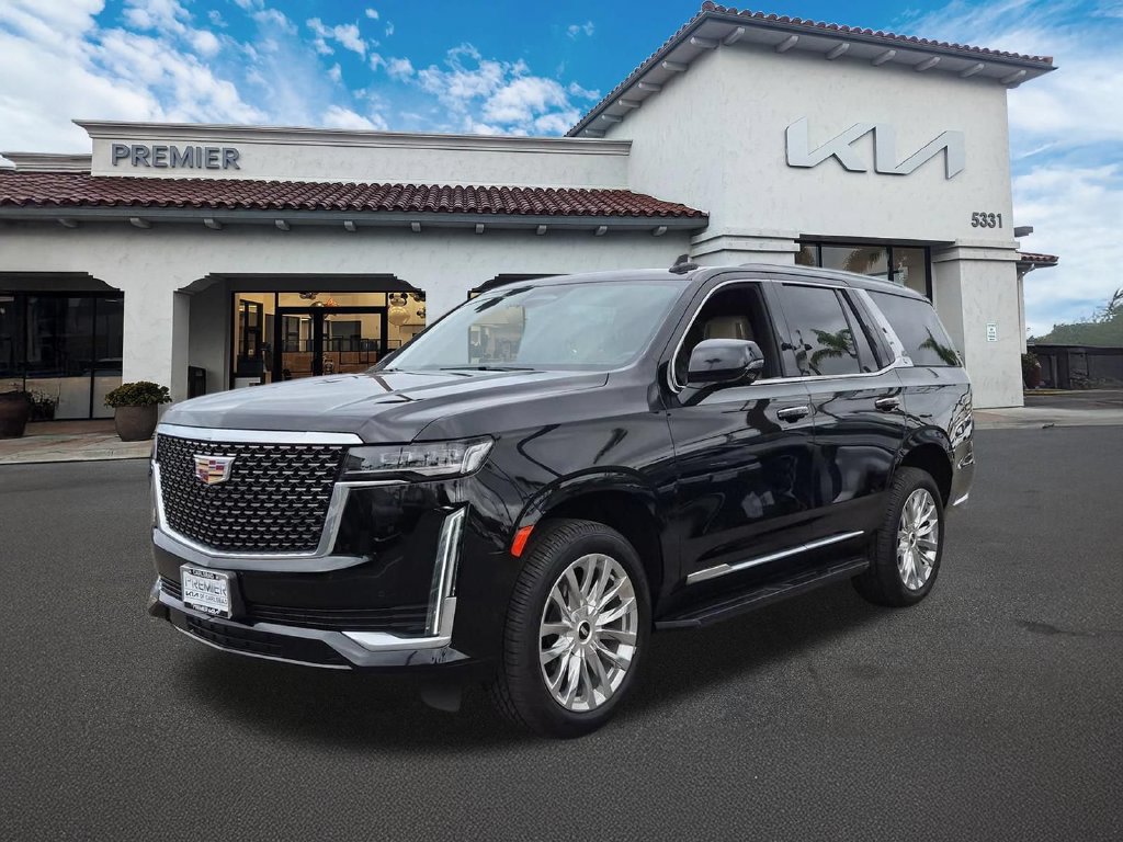 Used 2024 Cadillac Escalade Premium Luxury RWD image 4
