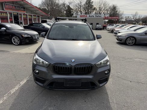 Used 2017 BMW X1 xDrive28i image 11