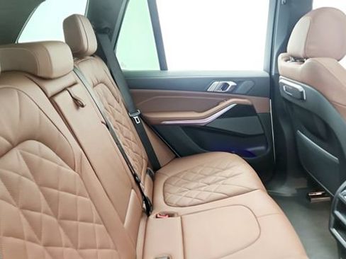 Used 2024 BMW X5 sDrive40i w/ Premium Package RWD image 40