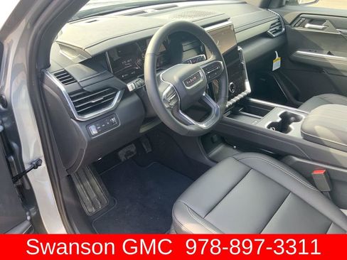 New 2026 GMC Acadia Elevation w/ Elevation Premium Package AWD/4WD image 11
