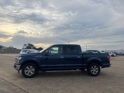 Used 2018 Ford F150 XLT w/ Equipment Group 301A Mid RWD image 11