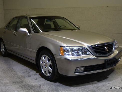 Used 2002 Acura RL image 1