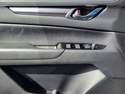 New 2025 MAZDA CX-5 AWD 2.5 S w/ Preferred Package