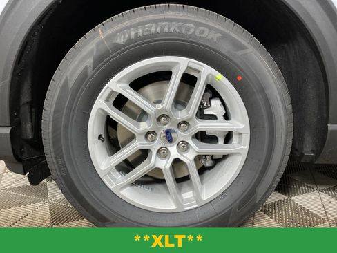 New 2026 Ford Explorer Active image 13