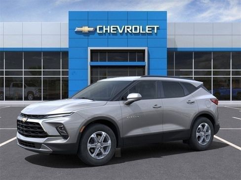 New 2025 Chevrolet Blazer LT w/ Convenience Package image 26