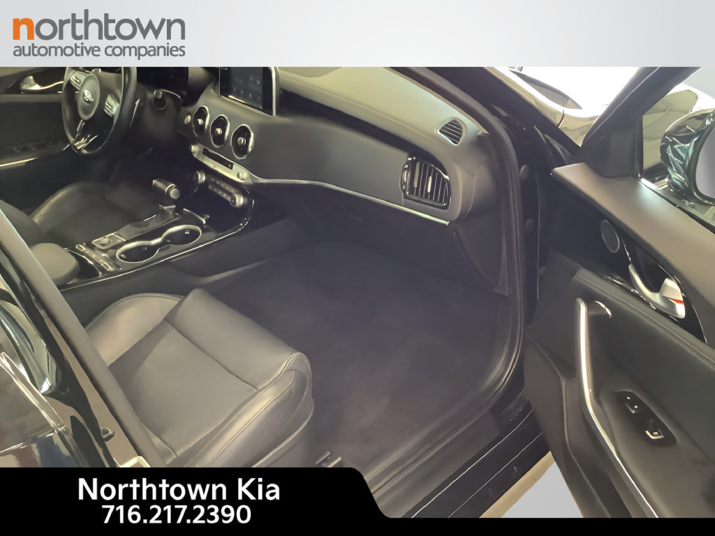 Used 2019 Kia Stinger AWD/4WD image 17