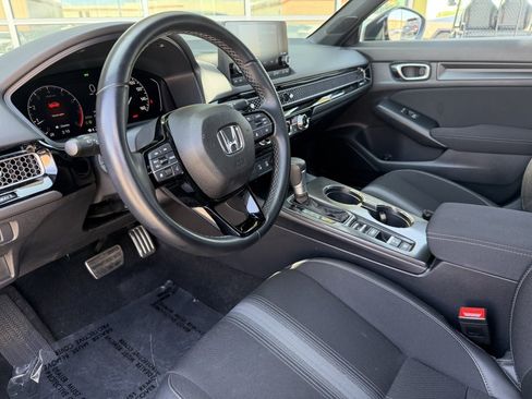 Used 2025 Honda Civic Sport image 30