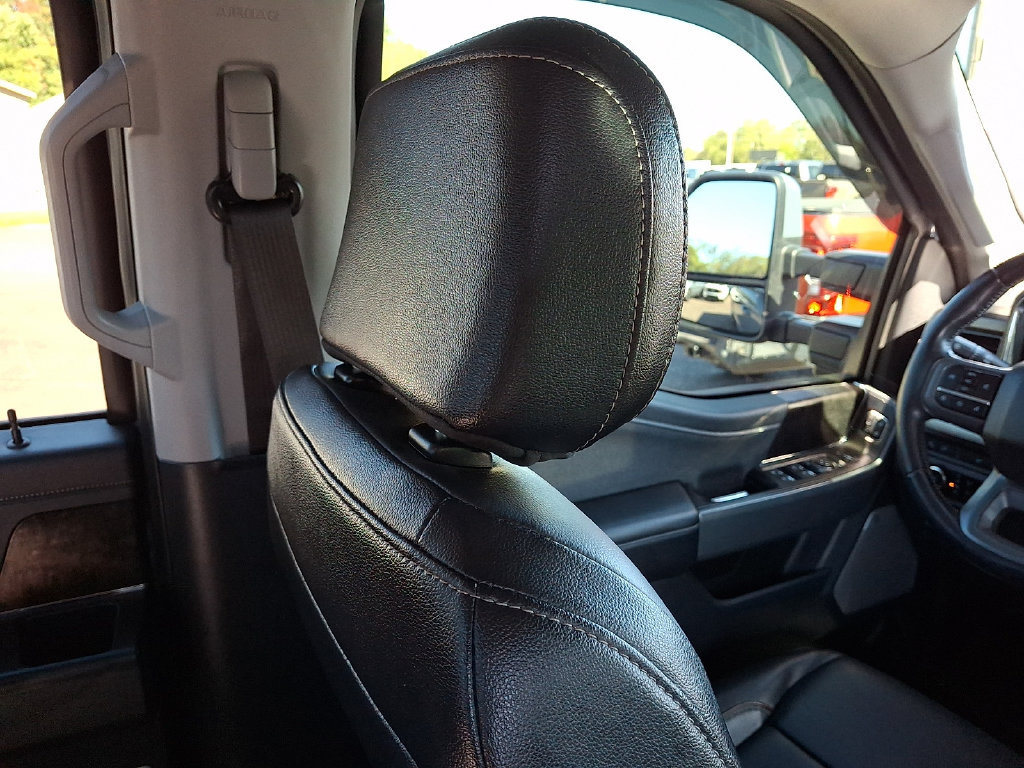 Used 2023 Ford F350 Lariat AWD/4WD image 13