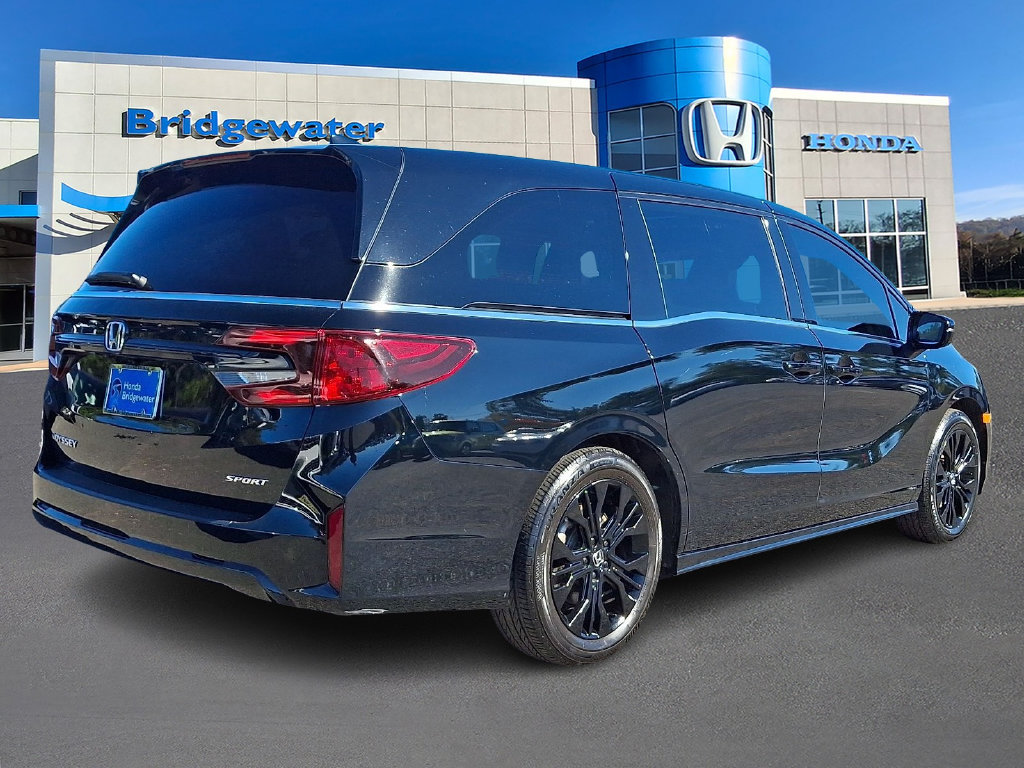 Used 2025 Honda Odyssey Sport-L image 6