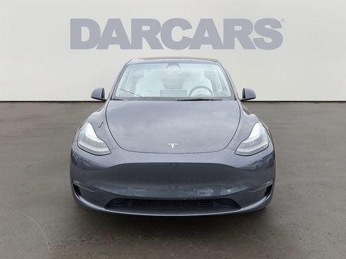 Used 2022 Tesla Model Y Performance image 2