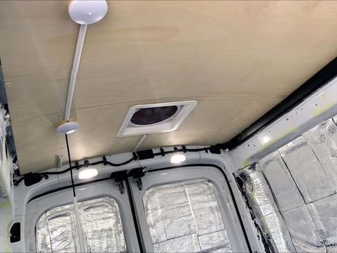 Used 2024 Ford Transit 250 148 Medium Roof Extended AWD image 8