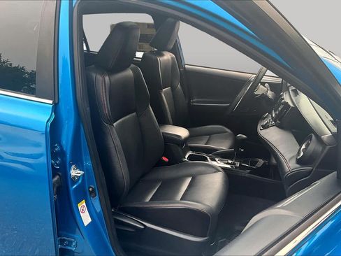 Certified 2018 Toyota RAV4 SE w/ Power Extra Value Package AWD/4WD image 8