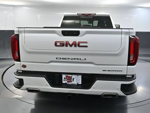 Used 2023 GMC Sierra 1500 Denali w/ Technology Package AWD/4WD image 7