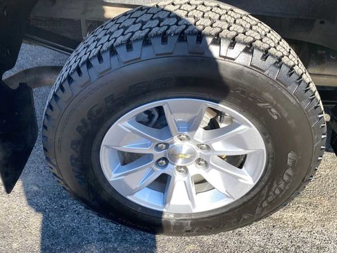 Used 2021 Chevrolet Silverado 1500 LT image 49