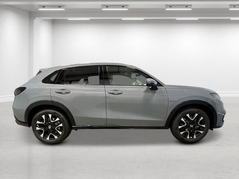 New 2026 Honda HR-V EX-L image 2