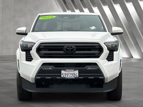 Used 2024 Toyota Tacoma TRD Sport image 9