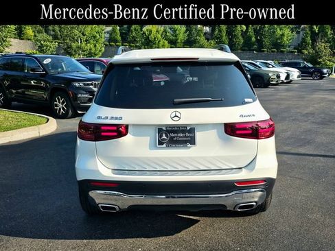 Certified 2025 Mercedes-Benz GLB 250 4MATIC image 10