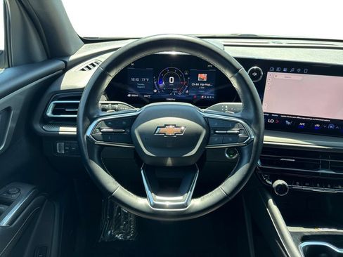 Certified 2024 Chevrolet Traverse LT AWD/4WD image 13