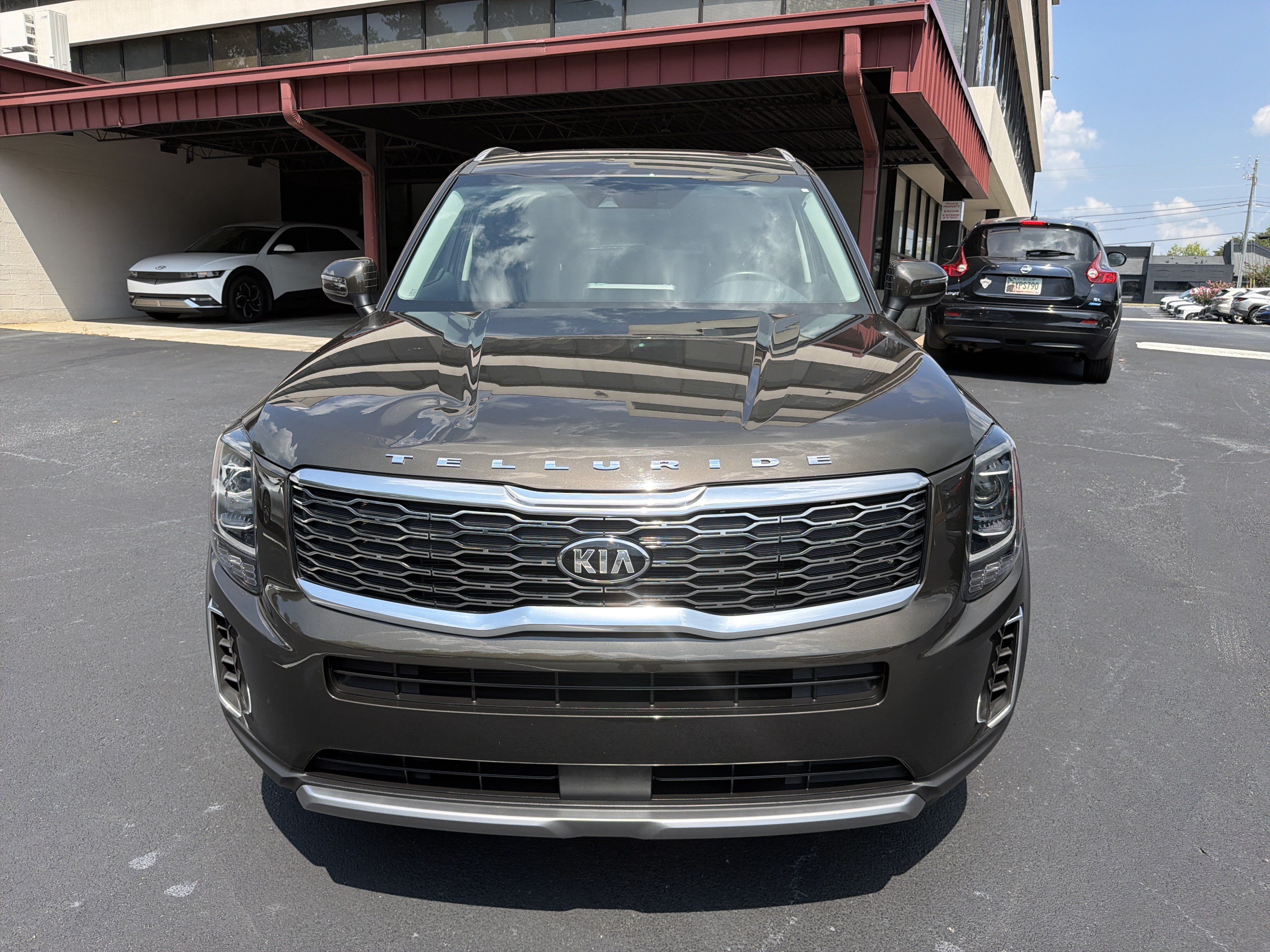 Used 2020 Kia Telluride EX w/ EX Premium Package FWD image 2