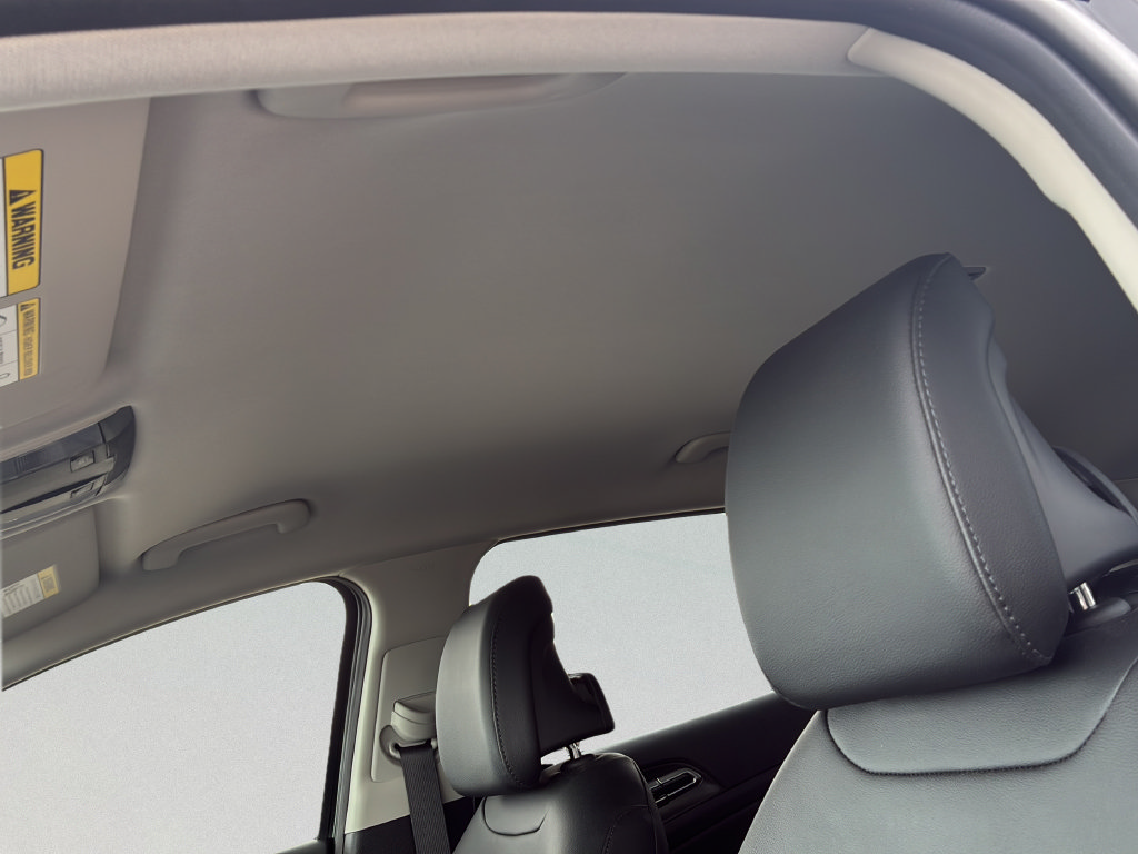 Used 2025 Kia Sportage EX FWD image 15