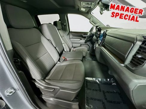 Used 2025 Chevrolet Silverado 1500 LT RWD image 25