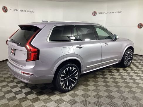 New 2026 Volvo XC90 B5 Plus w/ Protection Package image 4