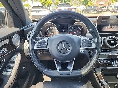 Used 2018 Mercedes-Benz C 300 4MATIC Sedan image 25